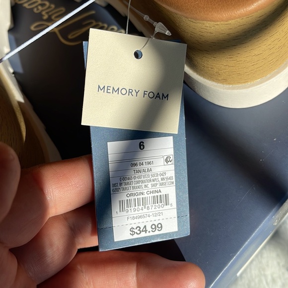 Universal Thread Alba Memory Foam Wedge Platform Sandals, Tan, Women's - Picture 10 of 10